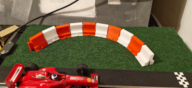 Trackside Wall Barrier.( White/Red. 5pcs of each)